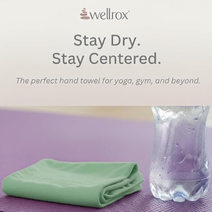 Wellrox Microfiber Yoga Hand Towel – Super Soft, Quick-Dry, Non Slip Yoga Towel for Hot Pilates, Gym & Workouts (26.5" x 16", Green)