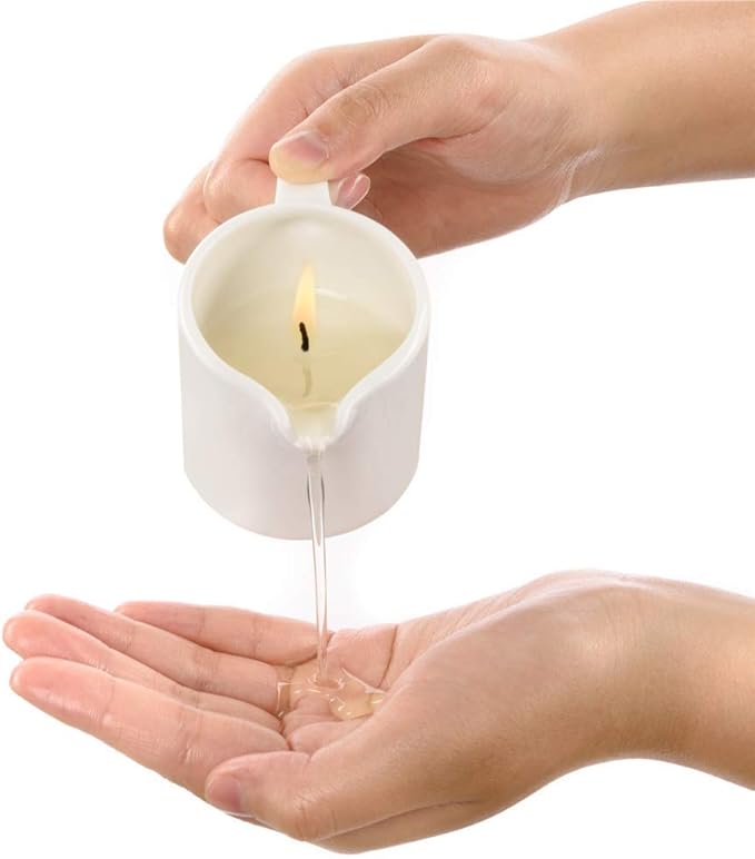 MELONY Soy Massage Oil Candle | Horeysuckle Galbanum | 2.82 OZ / 80G | Perfect Intensive Skin Treatment Candle | Nourishing with Almond Oil, Shea Butter & Cocoa Butter | Massage & Moisturise