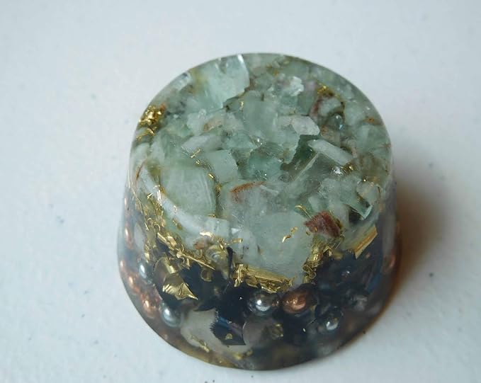 Calcite Green Orgone Generator Energy Accumulator 528Hz/7.83Hz/Advance Harmonics Many Beautiful Ingredients and Colors!! (Calcite Green)