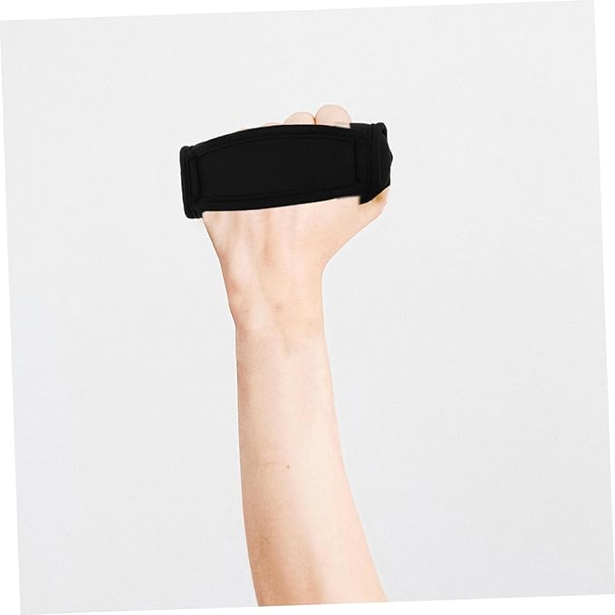 Yardwe 2pcs Hand Weights Sandbag Dumbbells for Home and Gym Portable Fitness Equipment for Running and Walking Arm Toning for Yoga and Aerobics Comfortable Grip Each Design