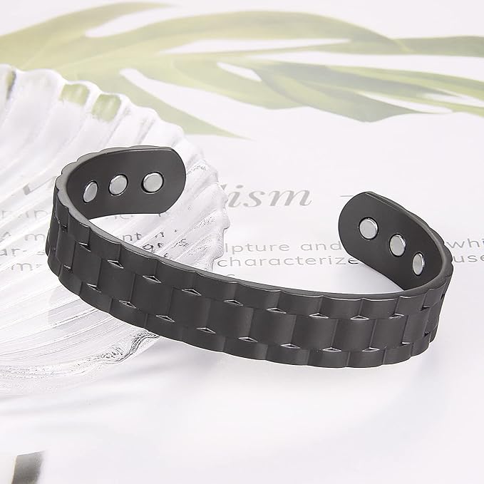 Earth Therapy Pure Copper Magnetic Black Gear Cuff Bracelet - Adjustable Unisex Sport Band with Ultra Strength Magnets