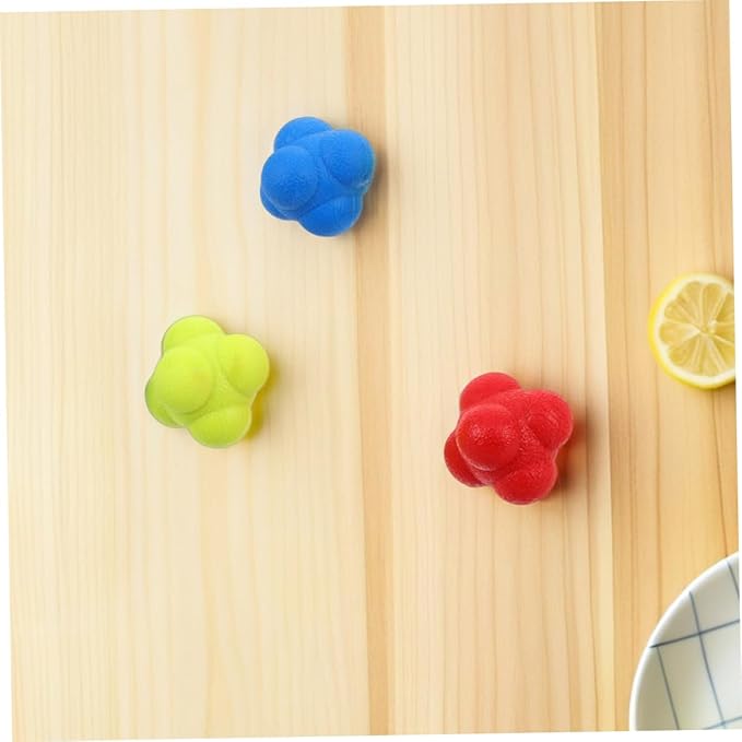 Yardwe 6pcs Hand Eye Coordination Training Balls Hexagon Reflex Balls for Boys and Girls Adults Reaction Speed Training Coordination Enhancer