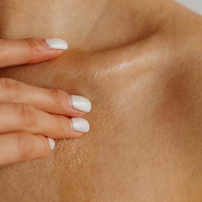 MELONY Soy Massage Oil Candle | 8.1Oz | Perfect Intensive Skin Treatment Candle | Moisturizing Luxurious Relaxing Essential Oil Body Massage Candle for Home Spa (Sweet Orange)