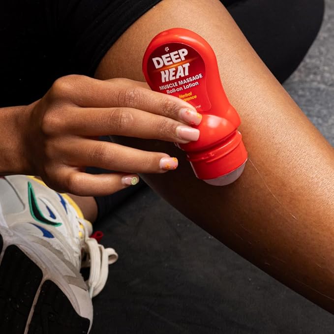 Deep Heat 50 ml Muscle Massage Roll-On Lotion by Deep Heat