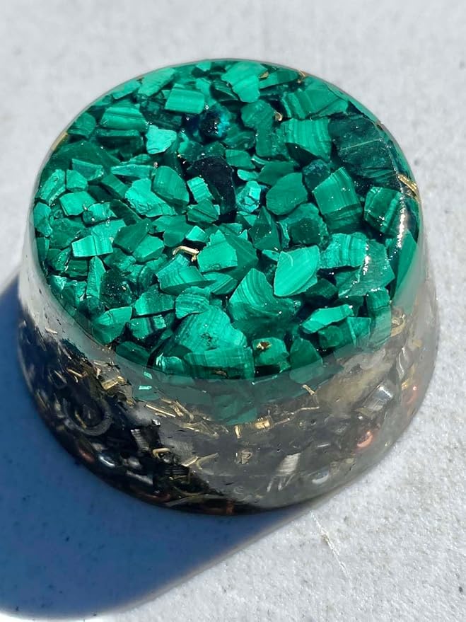 Malachite Orgone Generator Energy Accumulator 528Hz/7.83Hz/Advance Harmonics Many Beautiful Ingredients and Colors! (Malachite)