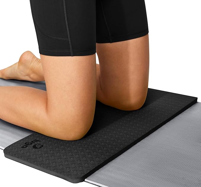 IUGA Yoga Knee Pads Cushion Non-Slip Knee Mat for Elbows Wrist Pain in Yoga Planks Floor Exercises Portable Extra-thick Cushioning