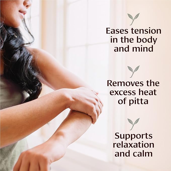 Banyan Botanicals Pitta Massage Oil – Organic Massage Oil Infused with Ayurvedic Herbs – with Gotu Kola and Guduchi (Tinospora cordifolia) – 2 oz. – Non-GMO Sustainably Sourced Abhyanga Massage Oil