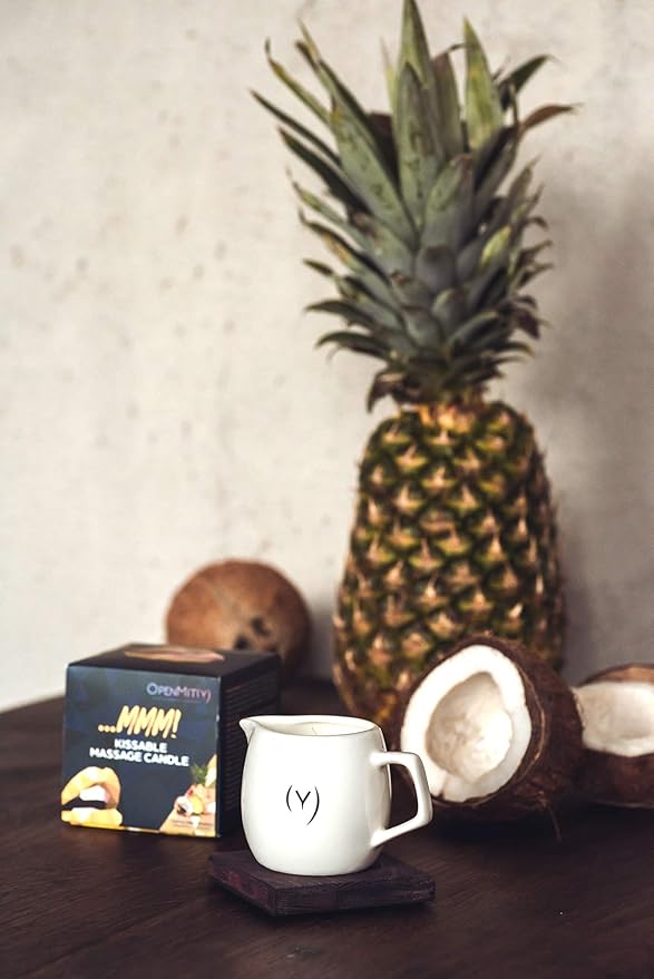 Kissable Massage Oil Candle – Sensual and Romantic Melt Massage Candles for Pleasant and Relaxing Massages (Pineapple and Coconut)
