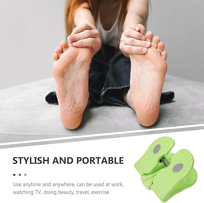 Mini Stepper Home Exercise Machine, Portable Fitness Stepper Platform with Resistance Bands, Compact Green Stair Climbing Trainer for Indoor Cardio Workout and Varicose Vein