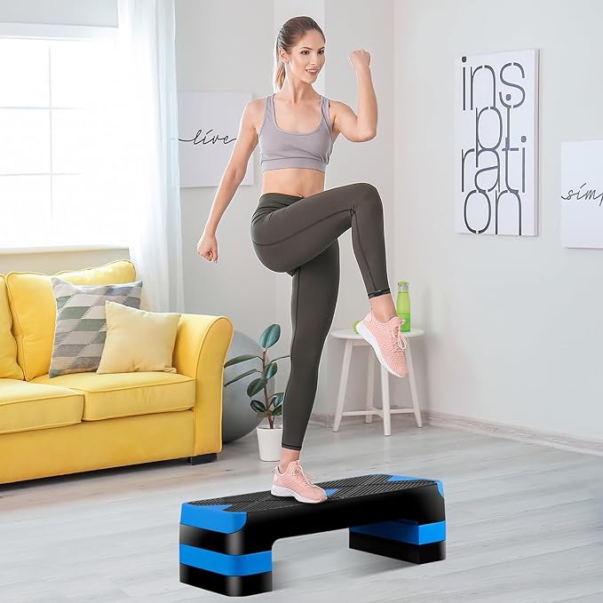 HomGarden Adjustable Workout Aerobic Stepper in Fitness & Exercise Step Platform Trainer Stepper w/Risers Adjust 4"-6''-8''