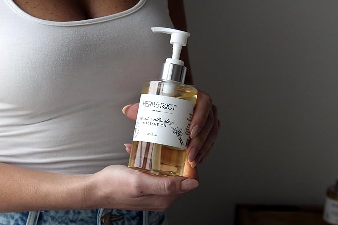 Spiced Vanilla Glaze Massage Oil, 8.5 oz | Body Oil with Vanilla & Cinnamon, Made with Coconut & Sweet Almond Oils | Non-Sticky, Moisturizing, Aromatherapy Gift