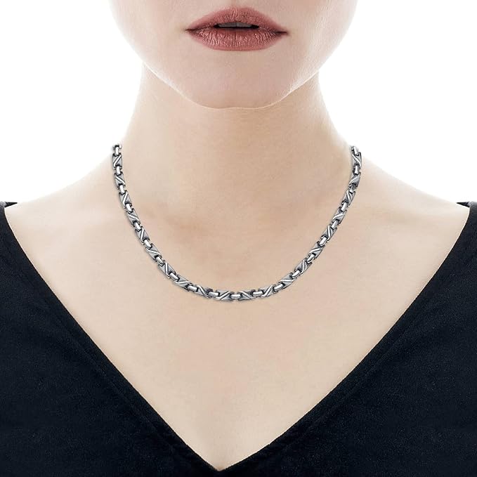 Magnetic Necklace for Men & Women, Pure Titanium Magnetic Necklace, Fashion Jewelry Present (Silver)
