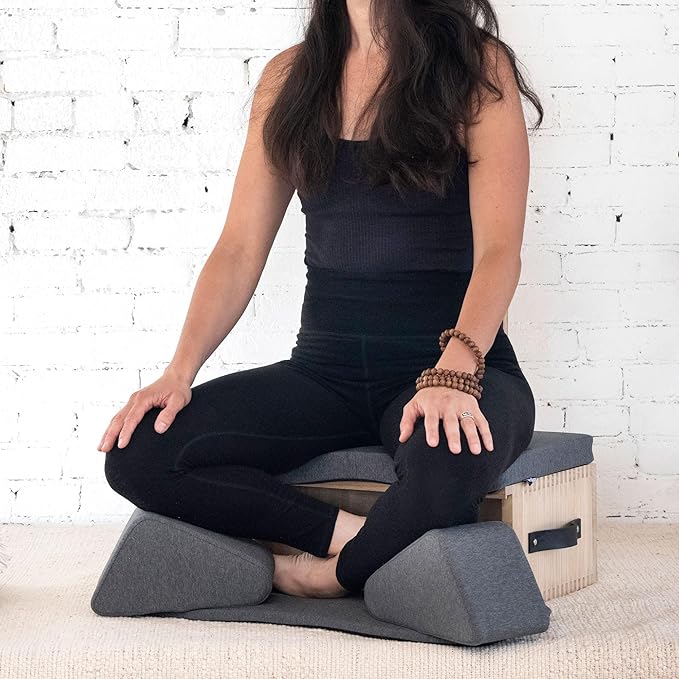 Ungloo Meditation Box Chair with Back Support | Posture Seat with Padded Leg Wedges, Foot Pad and Supportive Backrest | Portable Lightweight Meditation Floor Chair
