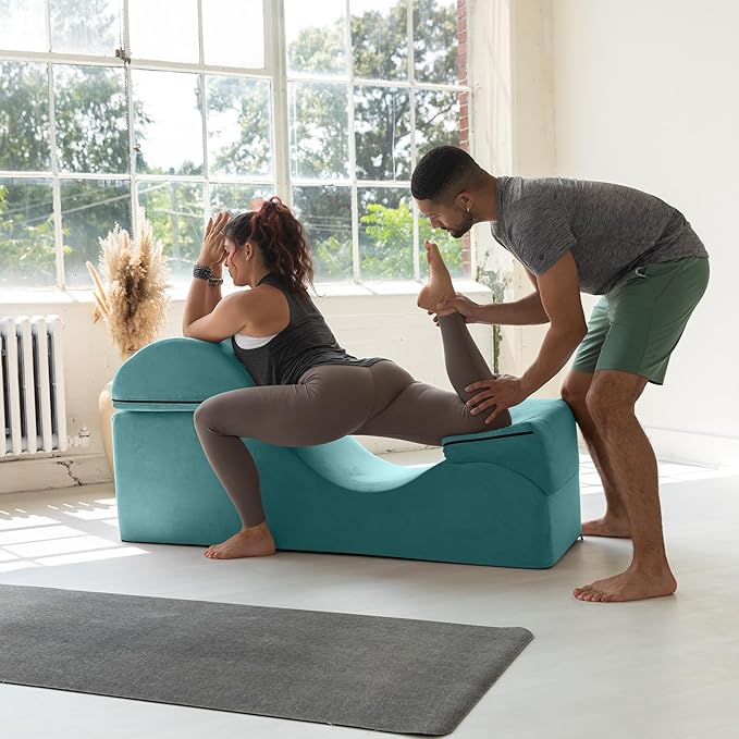 Avana Kami Convertible Chaise/Bed Bench for Yoga & Massage - 2-in-1 End of Bed Ottoman with Concealed Fold Out Yoga Lounge Chair, Microvelvet Blue