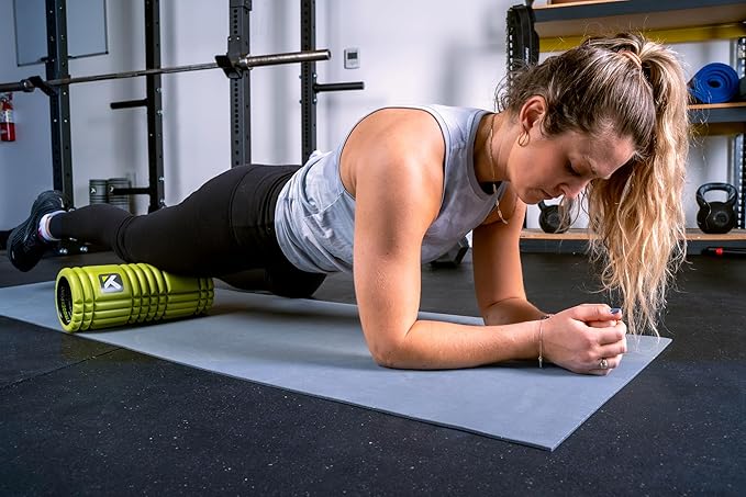 TRIGGERPOINT Performance Therapy Grid Foam Roller for Exercise, Deep Tissue Massage and Muscle Recovery, Original (13-Inch), Lime