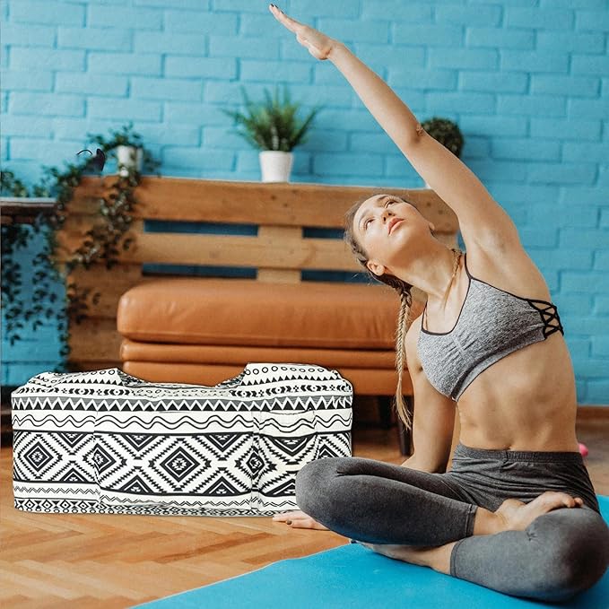 Yoga Mat Bag - Large Yoga Bag with Yoga Mat Strap, Zipper and Pockets - Yoga Bags and Carriers Fits All Your Stuff - Personalized Yoga Mat Bags for Women Fits Most Size Mats