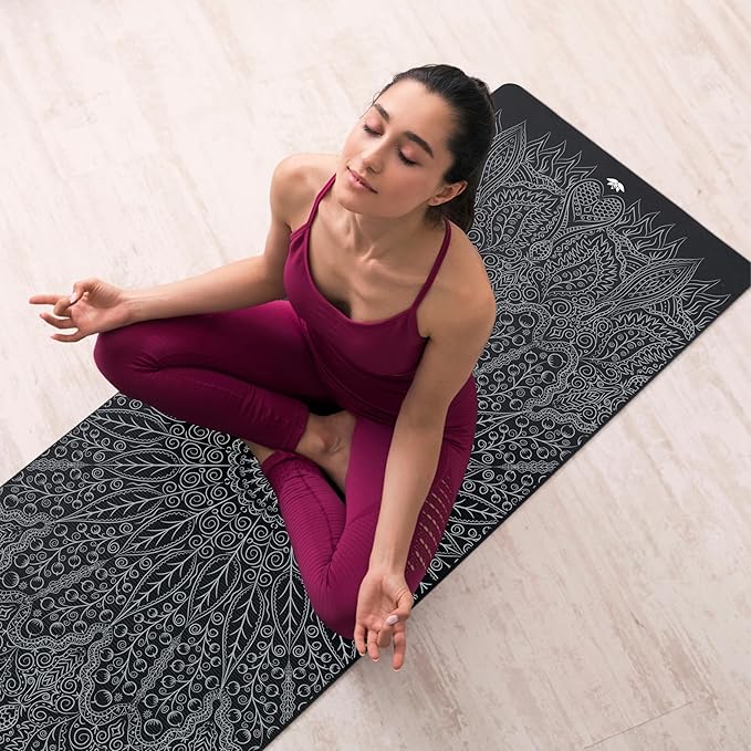 Plyopic. All In One Yoga Mat | Luxury Sweat-Grip Mat/Towel Combo | Ideal for Yoga, Hot Yoga, Bikram, Pilates, Workout & Exercise | Eco-Friendly Natural Rubber
